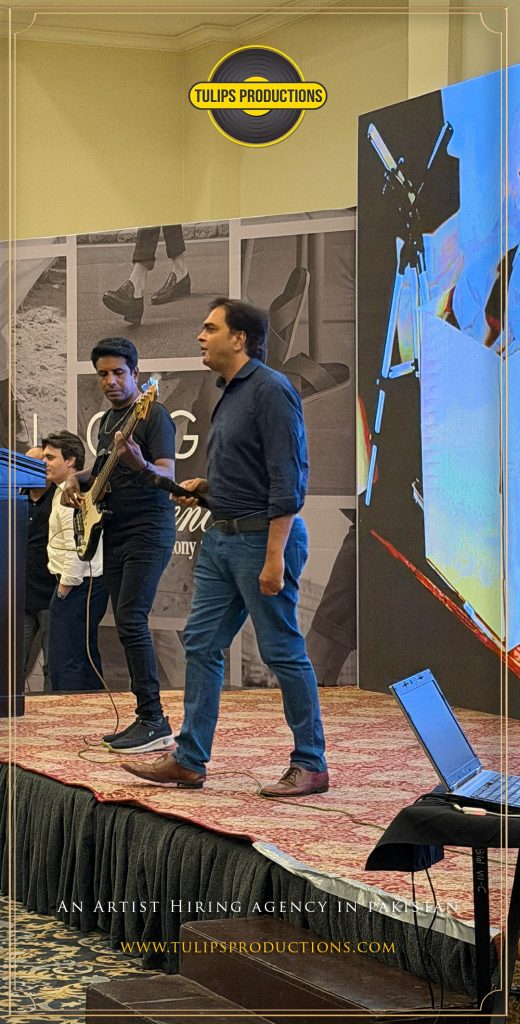 Hire corporate singer in Lahore Pakistan